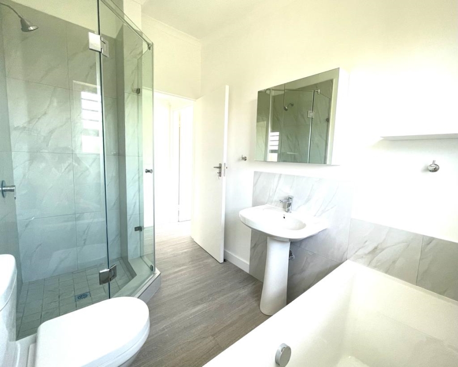To Let 3 Bedroom Property for Rent in Protea Valley Western Cape